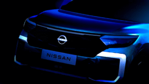 nisan compact MPV