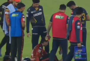 shubman gill ne lagaya kick